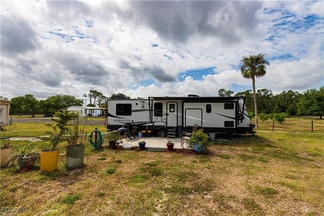 property at 17861 Palm Creek Dr