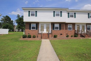 Creek Ridge Crossing Apartments