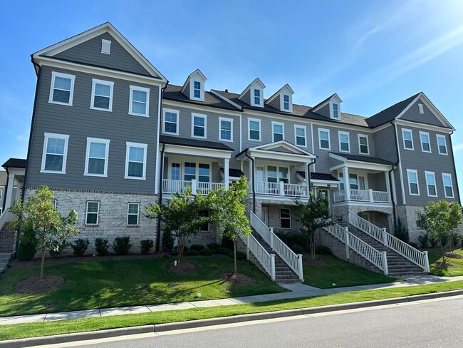 property at 130 Mazarin Ln
