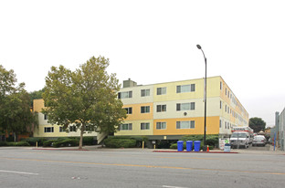 Sunset Square Apartments