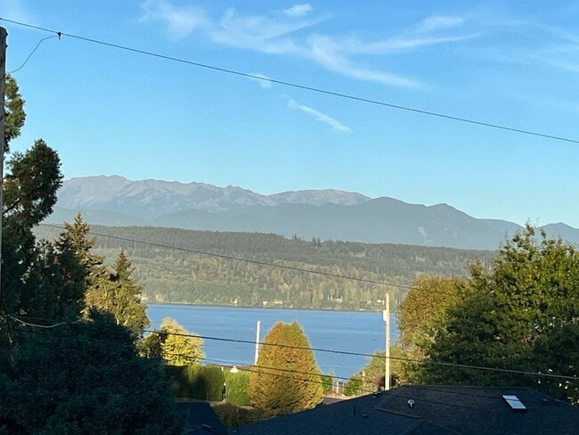 22916 Carmella Rd NW in Poulsbo, WA - Building Photo - Building Photo