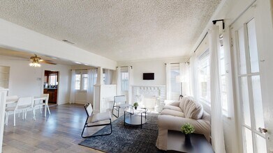 3423 W 58th in Los Angeles, CA - Building Photo - Building Photo