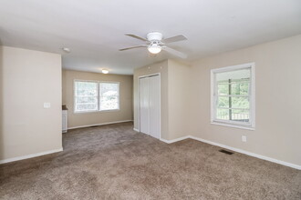 3301 Howell Cir in Duluth, GA - Building Photo - Building Photo