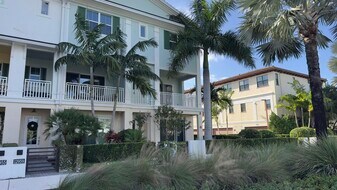 12963 Alton Rd in Palm Beach Gardens, FL - Building Photo