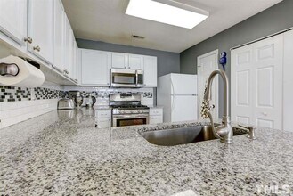 240 Adefield Ln in Holly Springs, NC - Building Photo - Building Photo