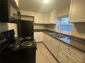 2580 Pitcairn Rd in Monroeville, PA - Building Photo - Building Photo