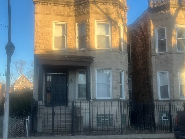 property at 6525 S Vernon Ave