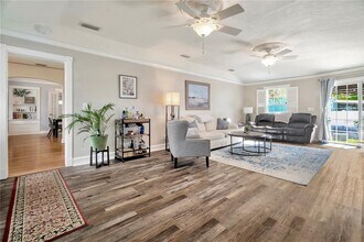 3002 W Alline Ave in Tampa, FL - Building Photo - Building Photo