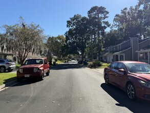 151 Holland Park Cir in Savannah, GA - Building Photo - Building Photo