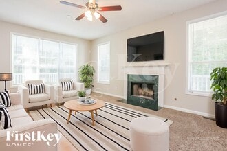 1220 Wandering Vine Ct SE in Mableton, GA - Foto de edificio - Building Photo