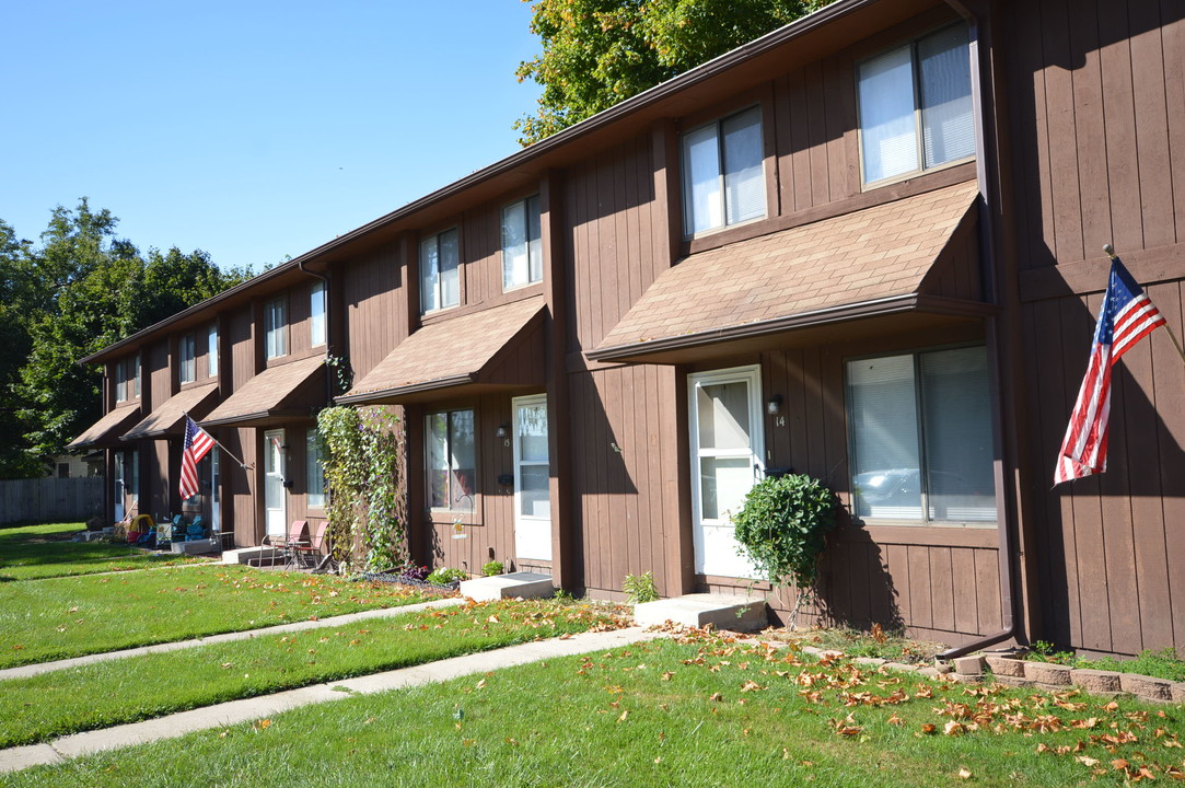 Tecumseh Apartments in Tecumseh, MI - Building Photo