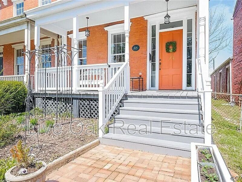 315 Grove Ave in Petersburg, VA - Building Photo
