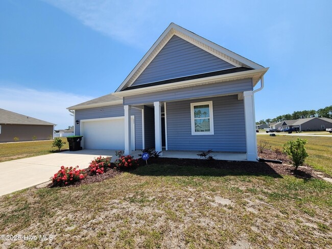 227 Jones Rdg Ln in Newport, NC - Building Photo - Building Photo