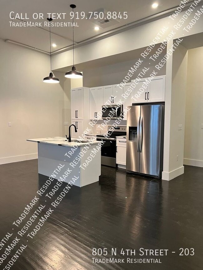 805 N 4th St in Wilmington, NC - Building Photo - Building Photo