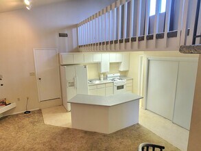 3489 Marvin St, Unit 1 Br Loft Apartment in Santa Maria, CA - Building Photo - Building Photo