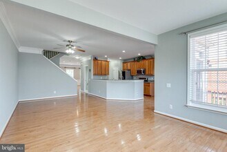 43831 Chadwick Terrace in Ashburn, VA - Building Photo - Building Photo