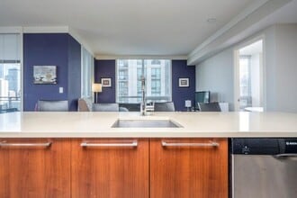 1118-712 12 Ave SW in Calgary, AB - Building Photo - Building Photo