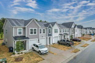 Poplin Trace in Indian Trail, NC - Building Photo