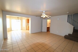 11001 W Carousel Dr in Arizona City, AZ - Foto de edificio - Building Photo