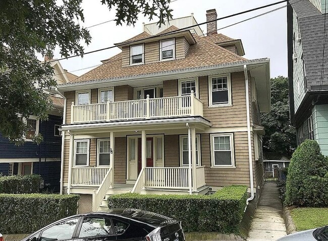 78 Temple Ave, Unit 1