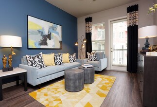 Capitol at Stonebriar in Frisco, TX - Building Photo - Interior Photo