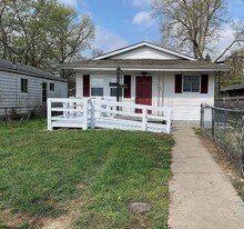 2174 N Riley Ave in Indianapolis, IN - Building Photo