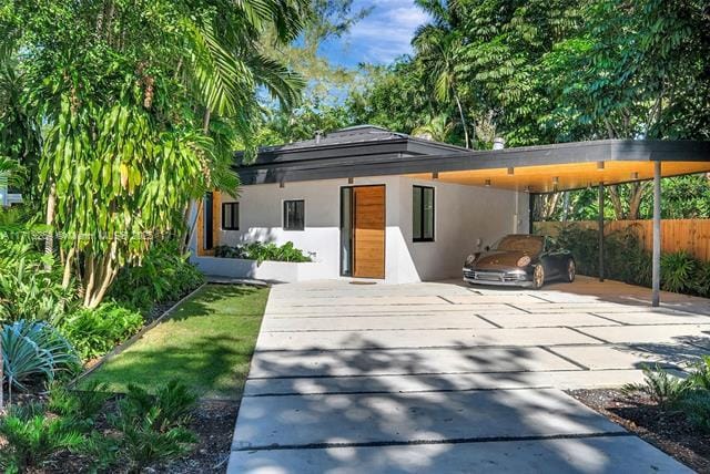 3655 Loquat Ave in Miami, FL - Foto de edificio - Building Photo
