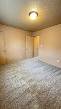 416 E Pacific Ave in Independence, MO - Building Photo - Building Photo