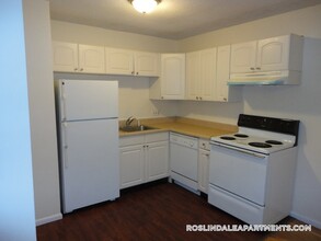 79 Poplar St in Boston, MA - Building Photo - Building Photo
