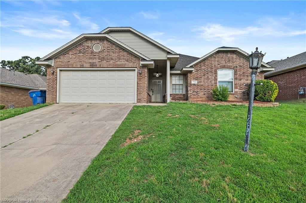 7514 Red Pine in Fort Smith, AR - Building Photo