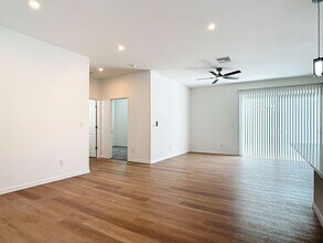 1204 Goshen Rd in North Port, FL - Building Photo - Building Photo