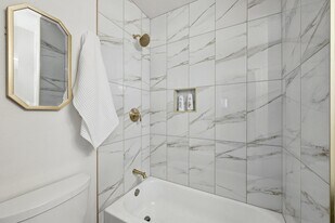 2802 Whitis Avenue in Austin, TX - Building Photo