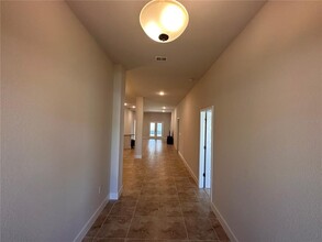 1130 Berry Ln in Davenport, FL - Building Photo - Building Photo