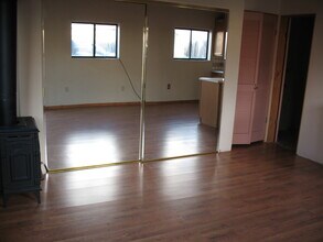 714 Baca St in Santa Fe, NM - Foto de edificio - Building Photo