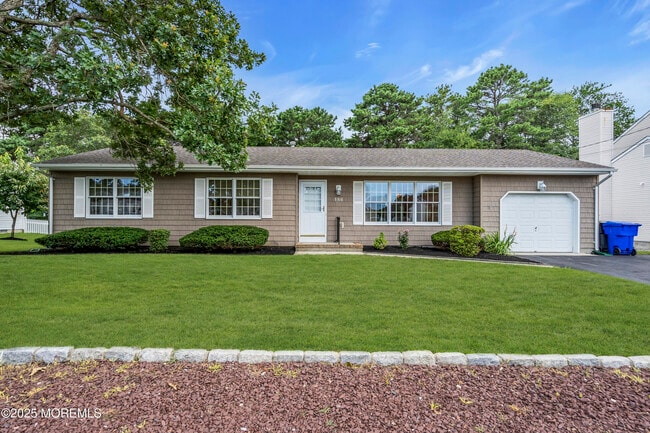 property at 186 Cherry Quay Rd