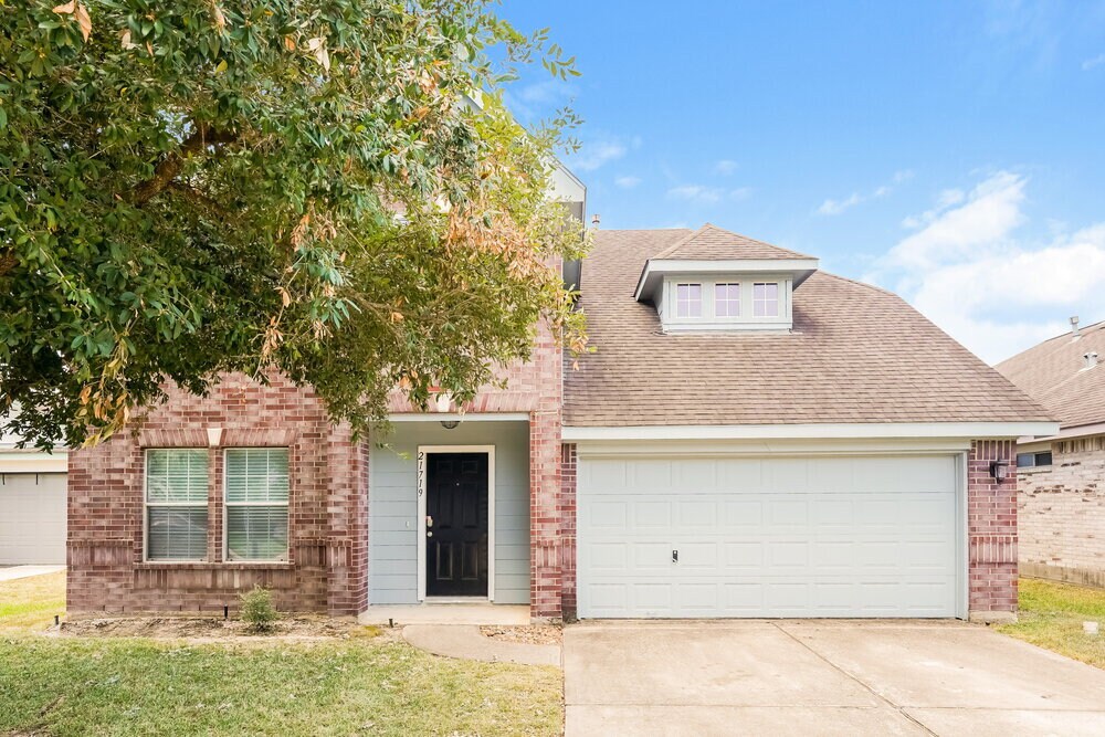 21719 Texian Ct in Spring, TX - Building Photo