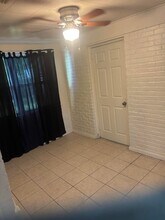 3350 Sheridan Rd, Unit 201 in Jacksonville, FL - Foto de edificio - Building Photo