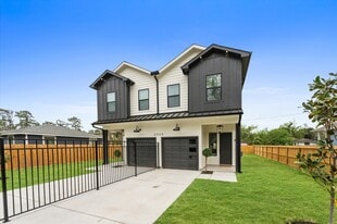 6904 Covington Dr in Houston, TX - Building Photo