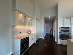 9535 Semiahmoo Pkwy in Blaine, WA - Building Photo - Building Photo