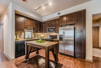 Lakewood Flats Apartments in Dallas, TX - Building Photo - Building Photo