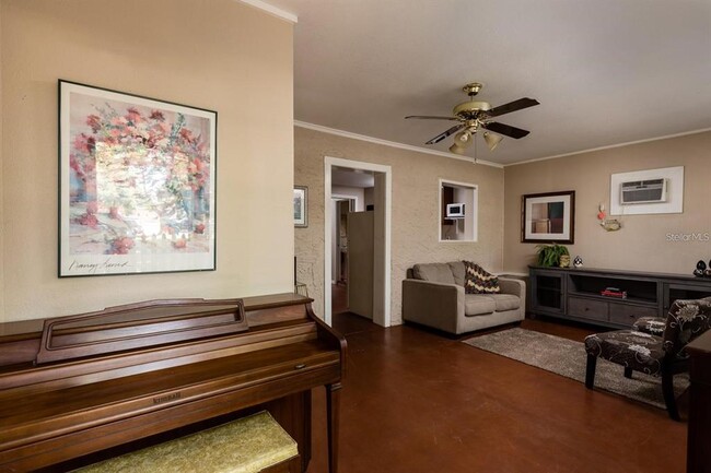 3655 1st Ave N in St. Petersburg, FL - Building Photo - Building Photo