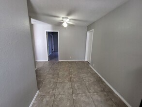 109 W Clegern Ave in Edmond, OK - Building Photo - Building Photo