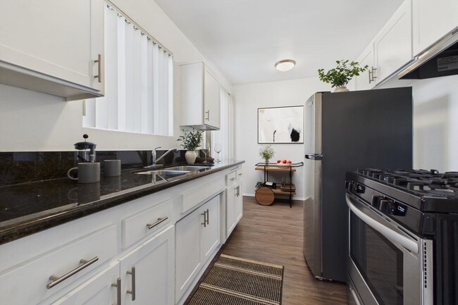 Sepulveda Apartments