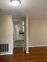 24986 Oro Valley Rd in Auburn, CA - Building Photo