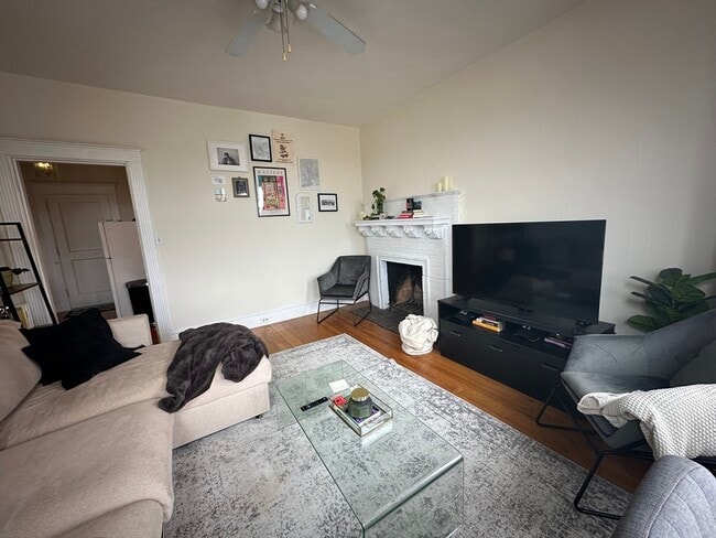 1654 Massachusetts Ave in Cambridge, MA - Building Photo - Building Photo