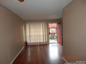 3243 Nacogdoches Rd-Unit -1306 in San Antonio, TX - Building Photo - Building Photo