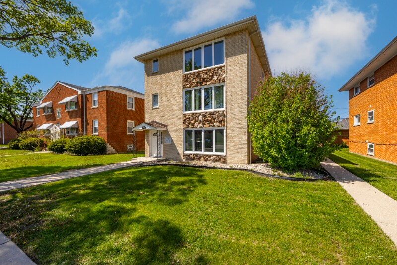 1509 E 31st St in La Grange Park, IL - Building Photo