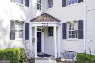 2212 Washington Ave in Silver Spring, MD - Building Photo - Building Photo