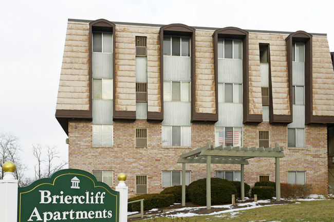 Briercliff Apartments in Pittsburgh, PA - Building Photo - Building Photo