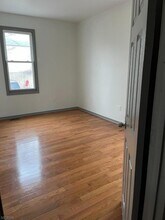 253 Clinton Pl in Newark, NJ - Foto de edificio - Building Photo